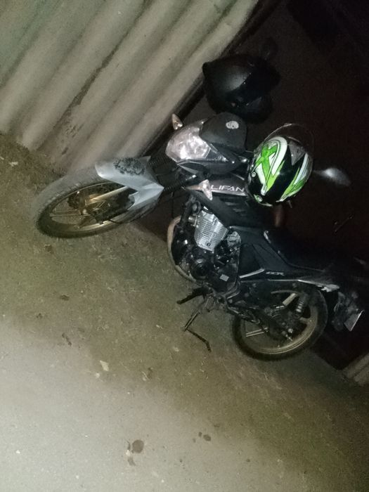 Мотоцикл лифан  str