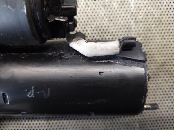 Motor de arranque VOLKSWAGEN Passat (3B2)