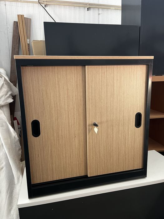 Armario com fechadura