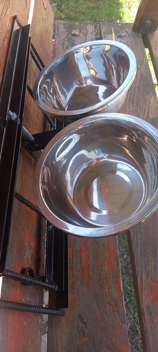 Кормушка Годувальниця для собаки