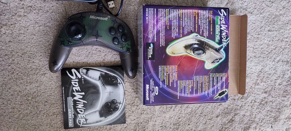 Gamepad Microsoft SideWinder USB (com caixa completa)