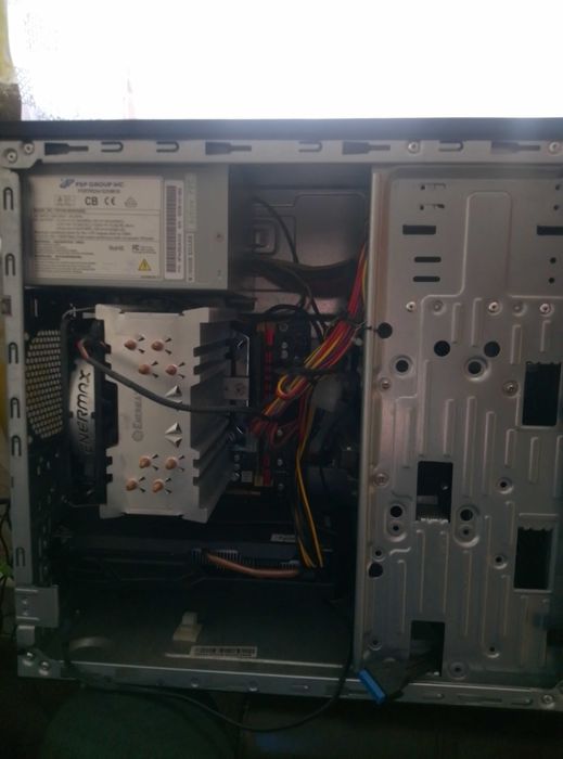 Продам игровой 6 ядерный п.к.+монитор 24+клава+мышка