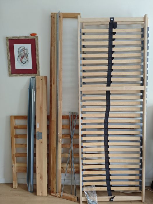 Cama de casal Ikea Trava