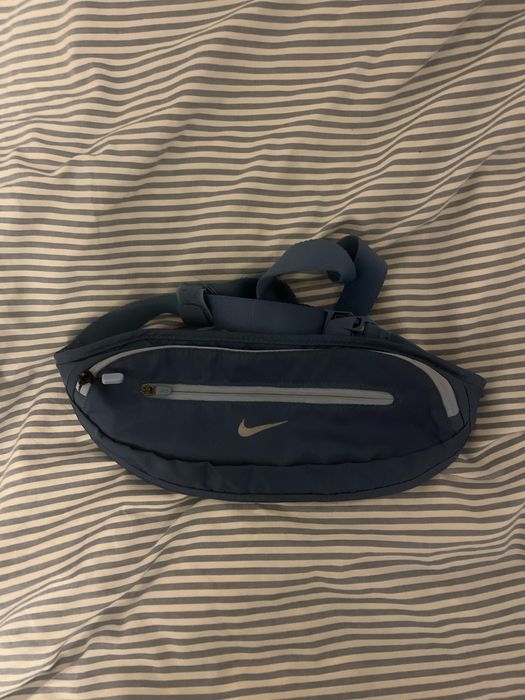 Nerka Nike Niebieska Nowa