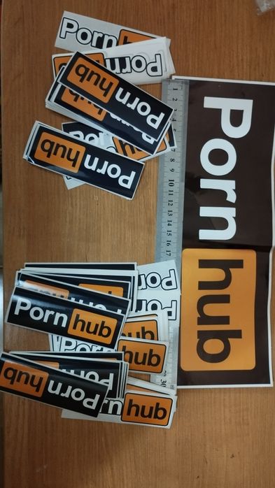 Наклейки на авто, на стекло