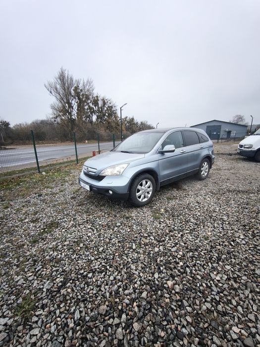 Продам HONDA CR-V тільки розмитнена.