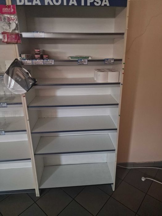 Sprzedam regały sklepowe