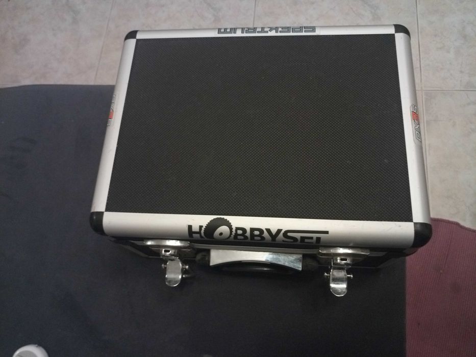 Rádio comando Spektrum carro Gs