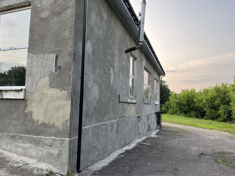 Оренда Продаж приміщення  1000 м2 склад гараж