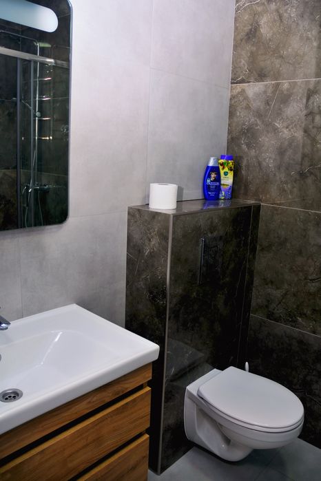 ЖК"Над Бугом".Центр.Є інші варіанти.