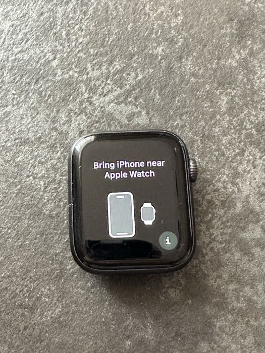 Apple Watch Series 6 44mm Чорний 67%