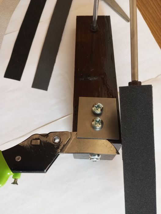 Точилка для ножей