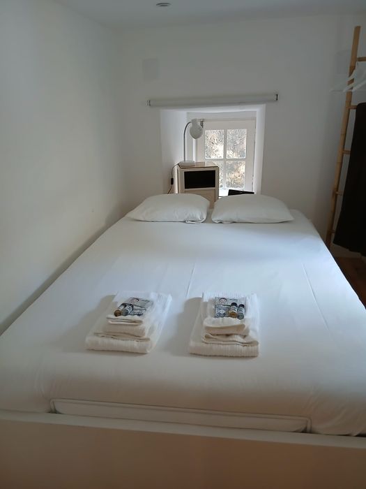 “Limpeza residencial e escritórios | Profissional confiável | Disponív