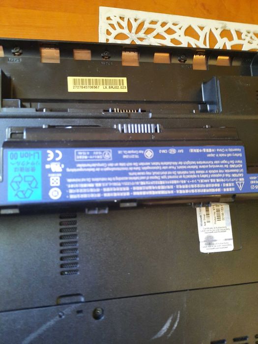 Laptop sprzedam używany 2 letnia gwarancja