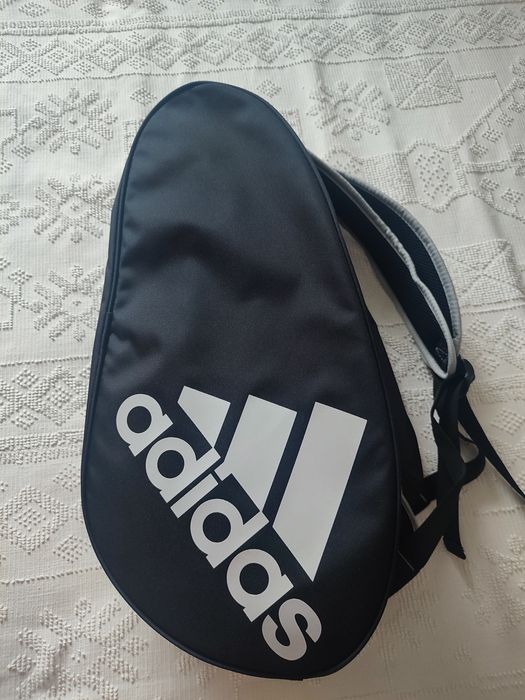 Vendo raquete de Padel com saco