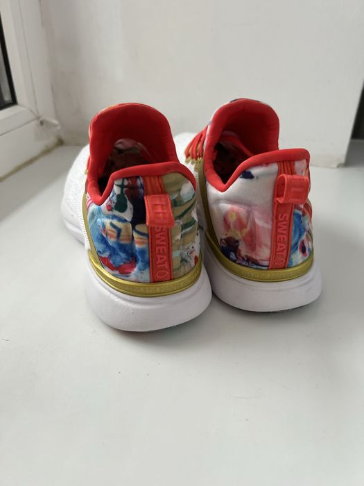 Кросівки для фітнесу APL KELSEY WELLS Limited Edition 38 розмір 24 см