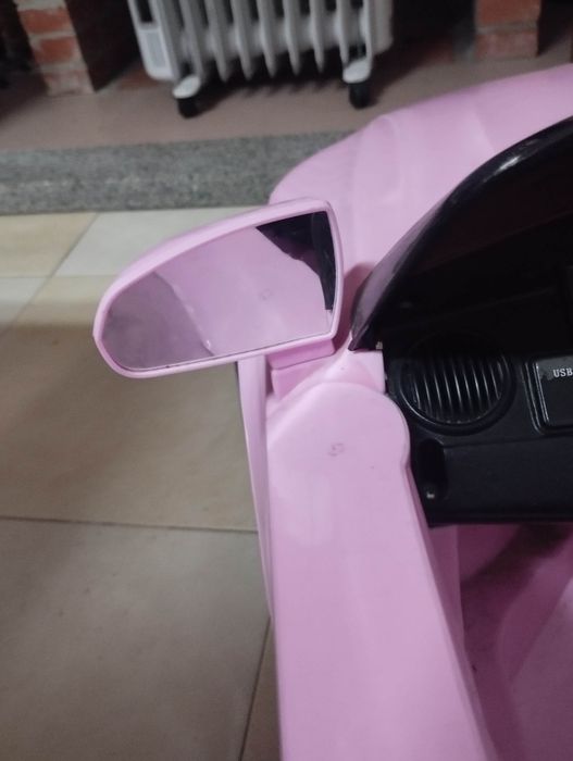 Carro criança a bateria cor de rosa