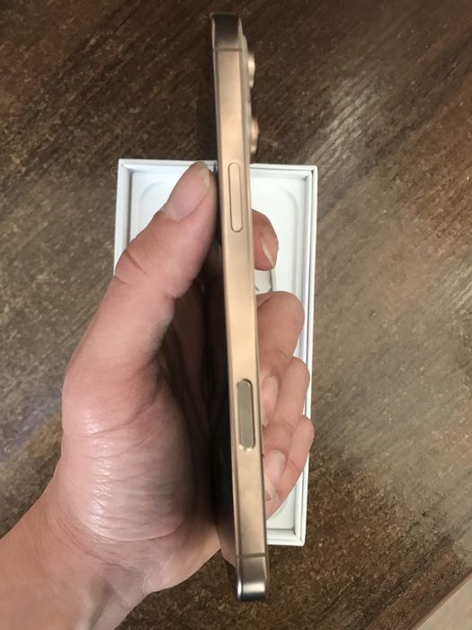 IPhone 16 Pro Max  Desert 256gb