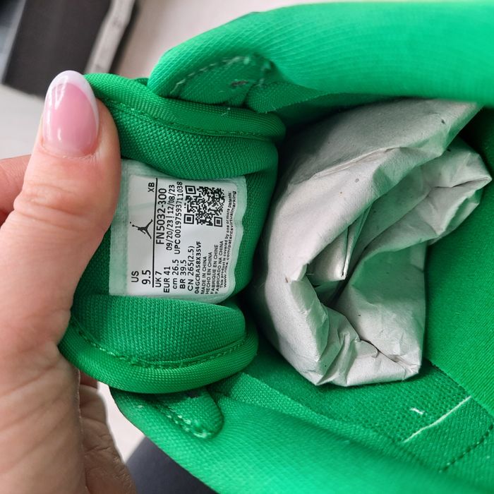 Оригінальні жіночі кросівки  Air Jordan 1 Low Method of Make FN5032-30