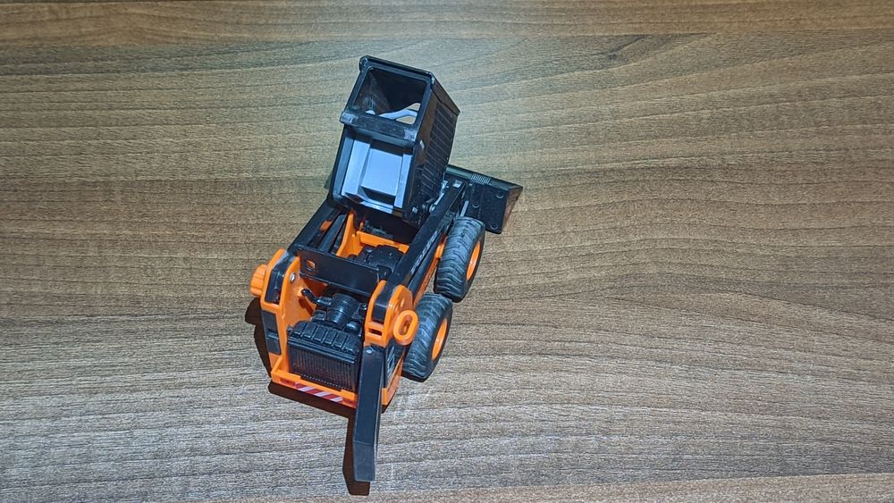 Асфальтоукладач Vogele Super 1803-2. Асфальтоукладчик.Іграшкова машина