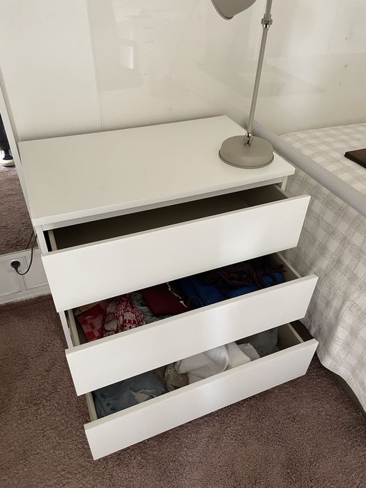 Comoda MALM IKEA 3 gavetas