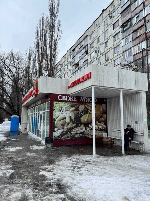 Оренда частини приміщення прямо на зупинці кільцевого.