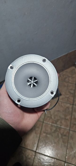 Glosnik wysoko tonowy