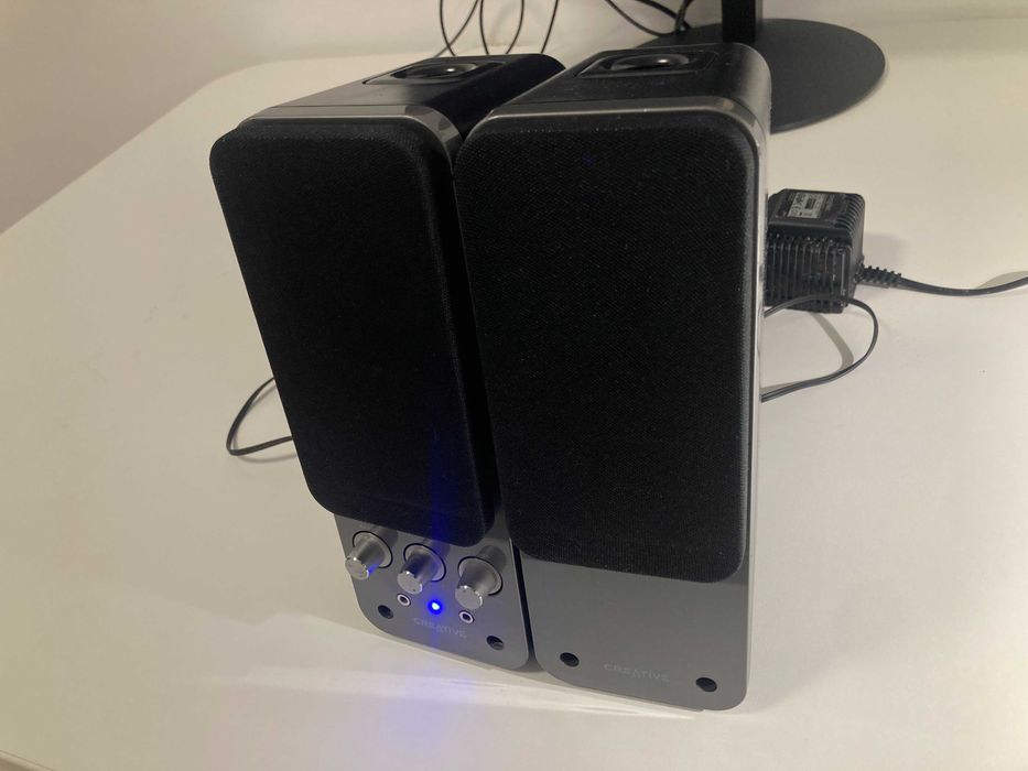 Kultowe głośniki komputerowe Creative GigaWorks T20 Series I 2.0