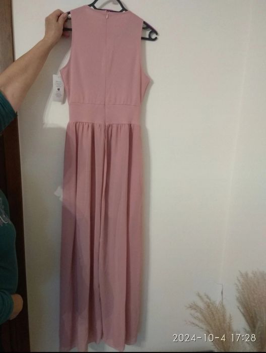 Długa elegancka sukienka maxi 38