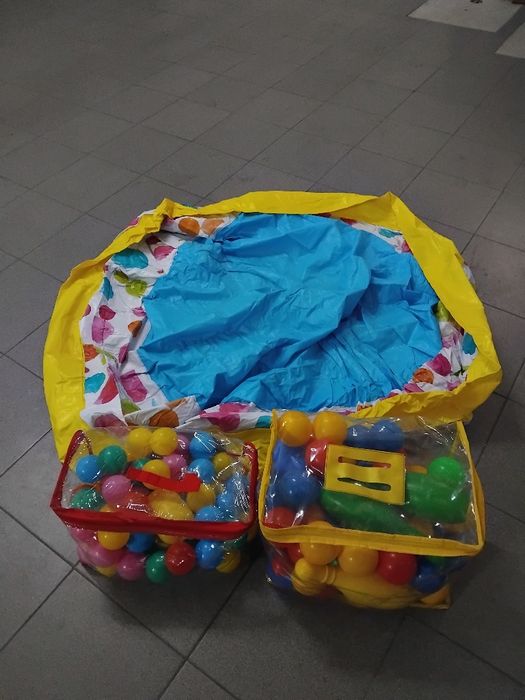 Piscina e conjunto de bolas