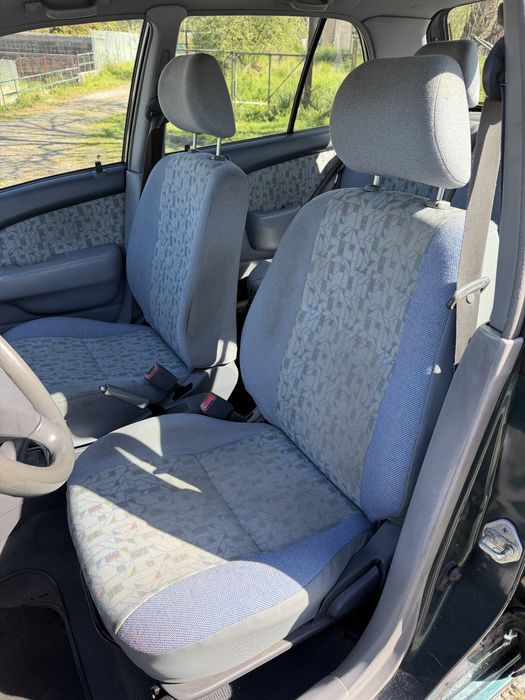 Toyota starlet 1.3