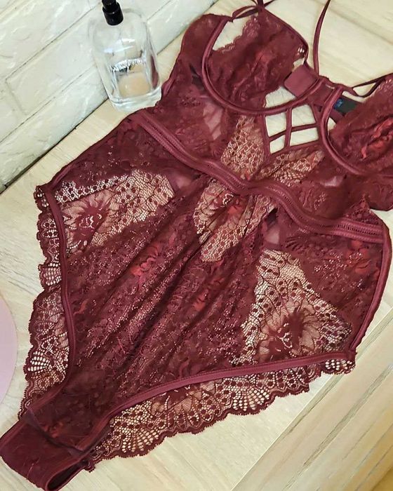 Бордовый кружевной боди Secret Possessions 75D (S/M)