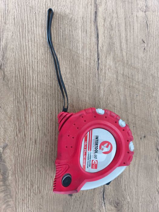 Miarka profesjonalisty zwijana 10 m x 25 mm