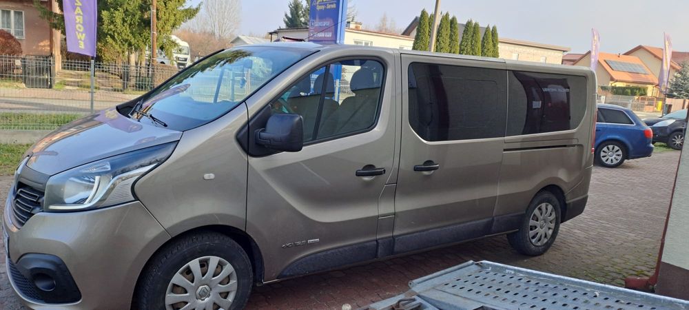 Wynajmę bus 9osobowy