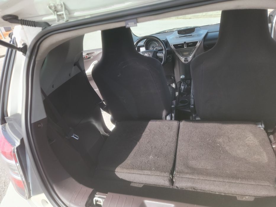 Toyota iQ 1.4D 90cv