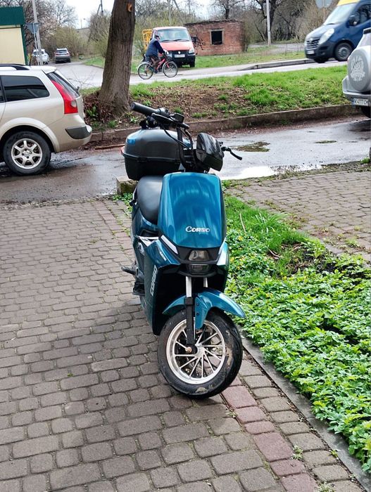 Продам електро скуктр Corso