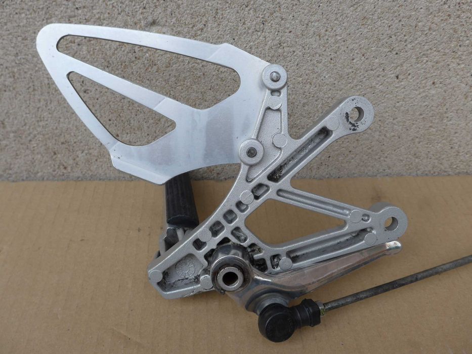 Honda CBR 600 f4/f4i SET lewy kierowcy + dźwignia zmiany biegow