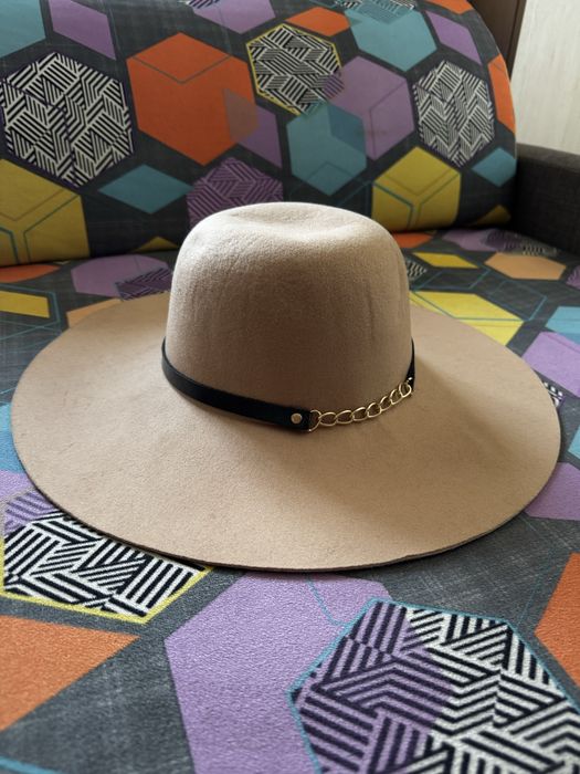 Шляпка для шикарного образа и на фотосессий