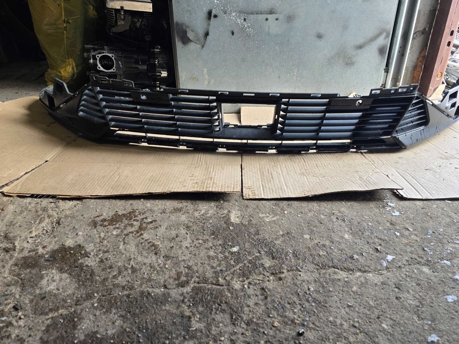 dokładka zderzaka przód Citroen DS7 Crossback lift 2022-