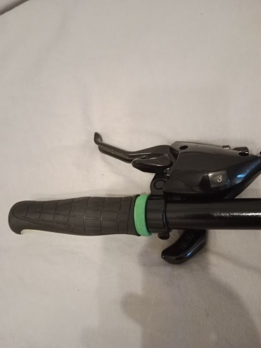 Kierownica 65cmm  Plus klamkomanetki 3x7 plus mostek 100mm