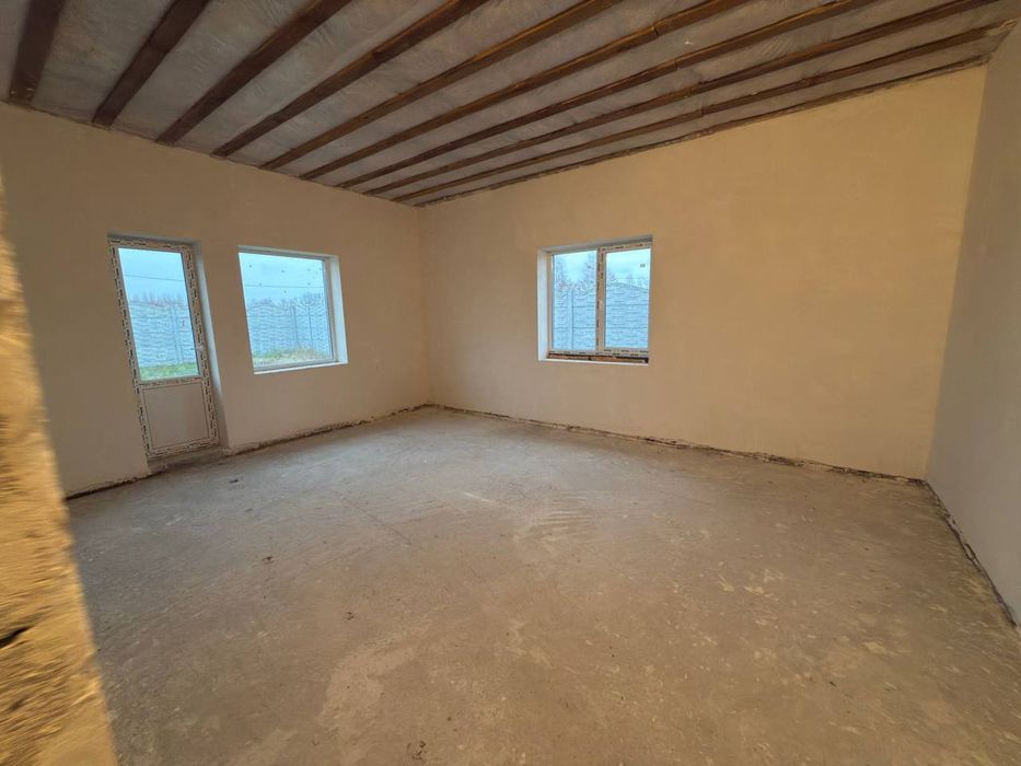 Продається новий одноповерховий будинок в Немішаєве, 140 м2 на 8 соток