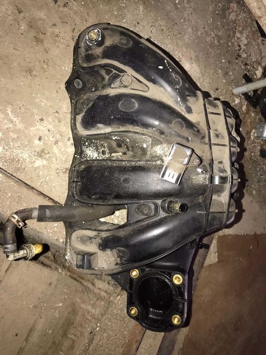 Впускний колектор 1.6 Suzuki SХ4 2006-2013