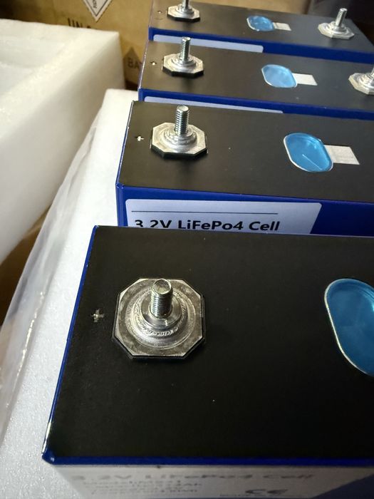 Комірки eve 105 ah LifePO4 3.2v  акумулятор eve   105  акб  ячейка  Р