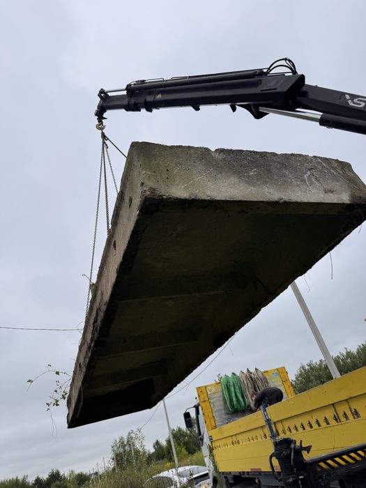 Панель перекриття 5.6х1.15 друга ребриста 5.5х1.43 ідеальна