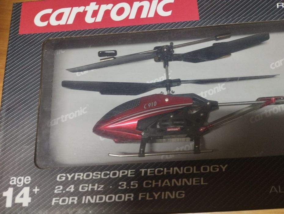 Helicóptero com comando