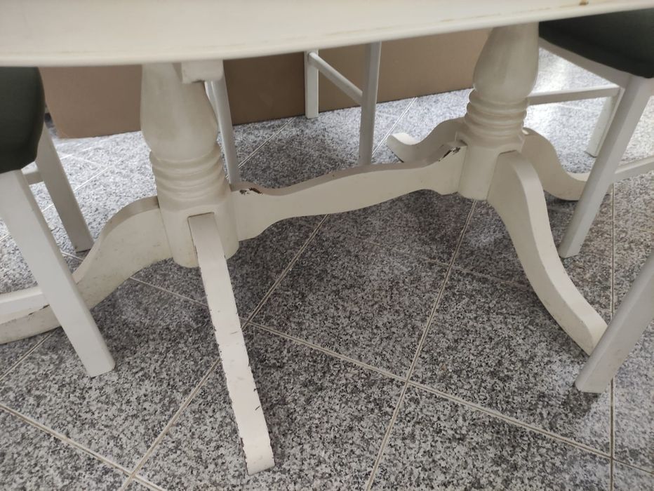 Mesa sala e 4 cadeiras