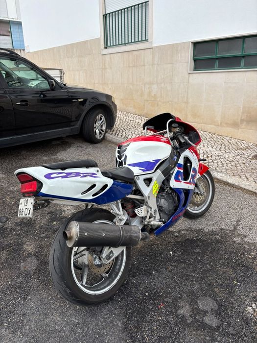 Cbr 900rr sc28 ano 1994