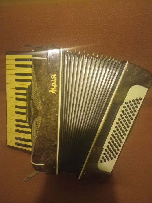 Akordeon MRIA 80 siecio basowy