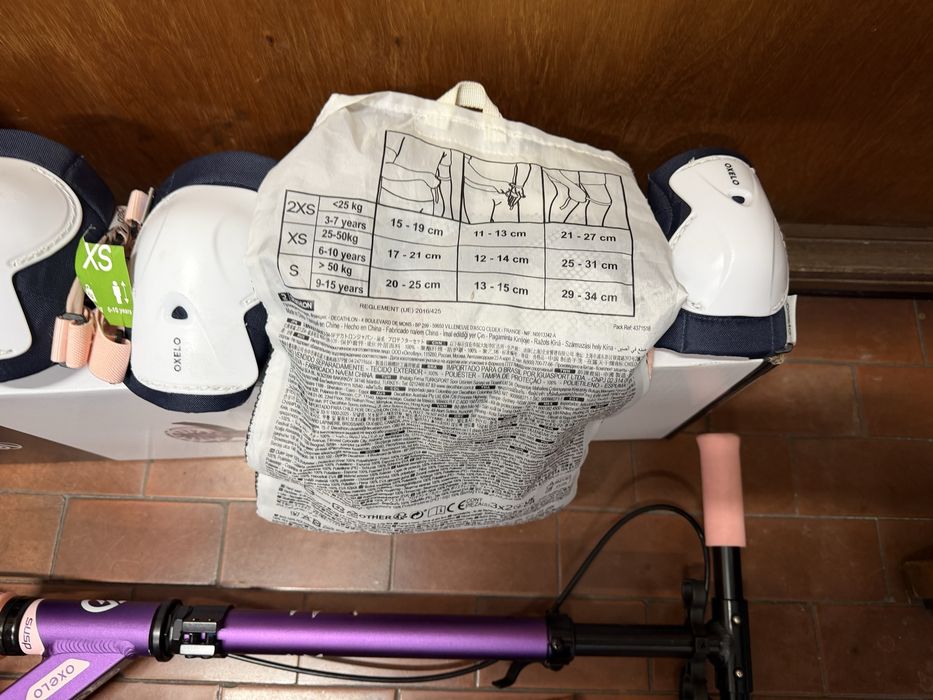 Trotinene Oxelo M5, 5-9 anos decathlon com todos os acessorios de protecao - muito bom estado