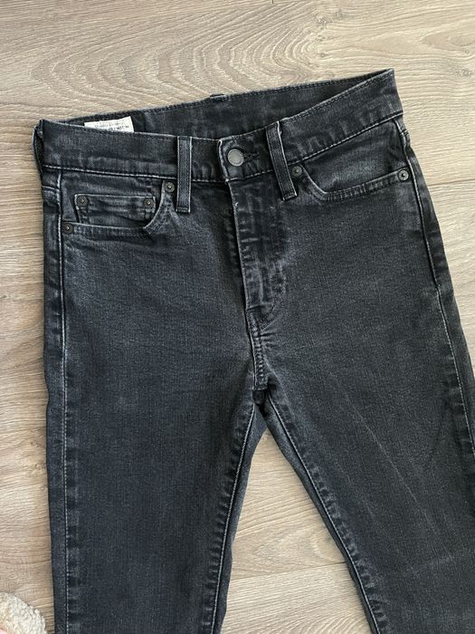 Жіночі джинси Levis